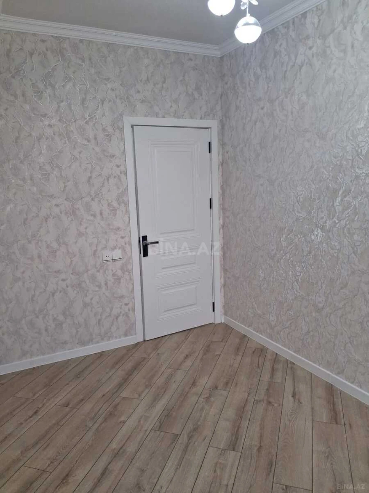 Satılır 3 otaqlı mənzil 75 m²