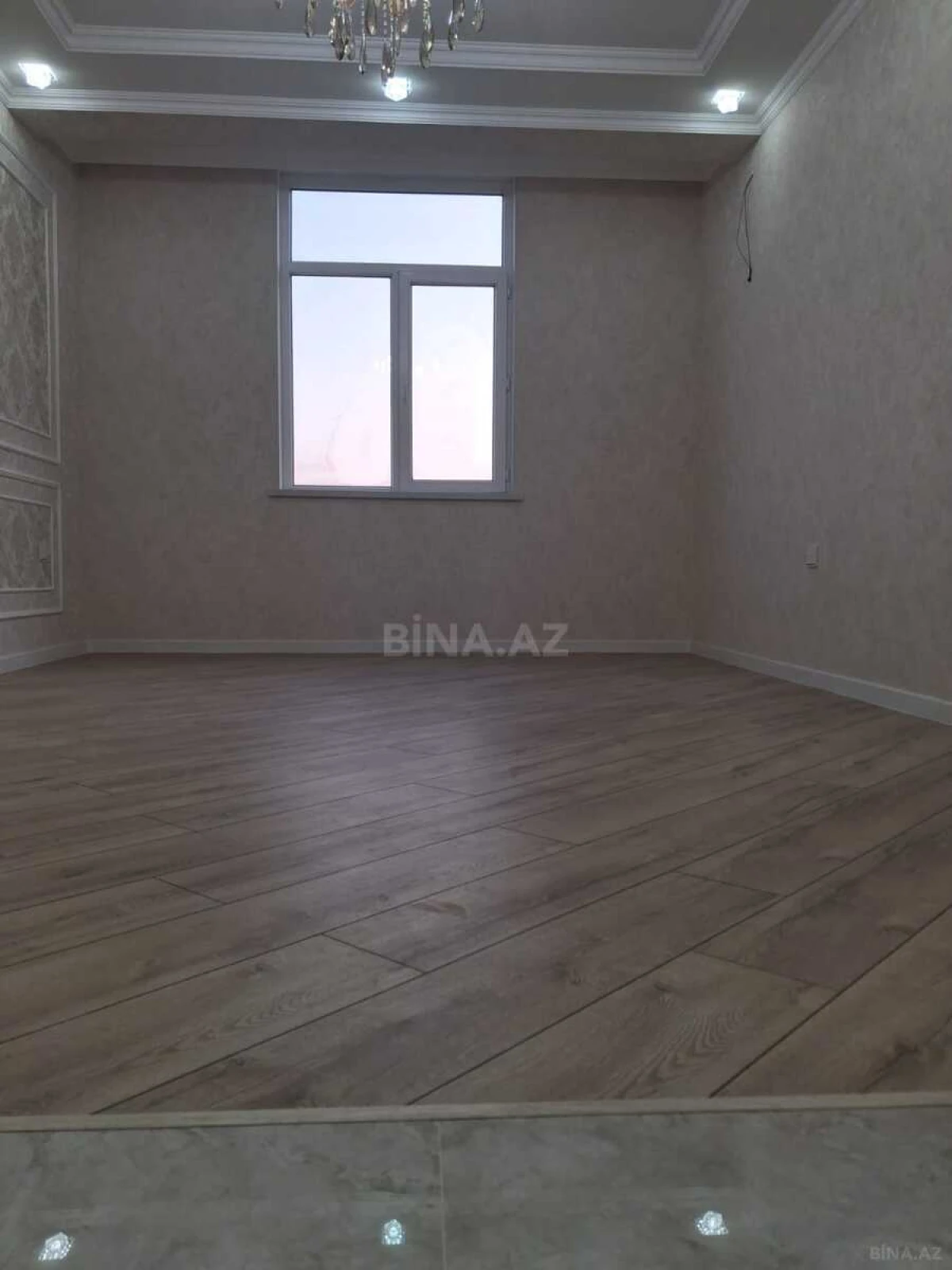 Satılır 3 otaqlı mənzil 75 m²