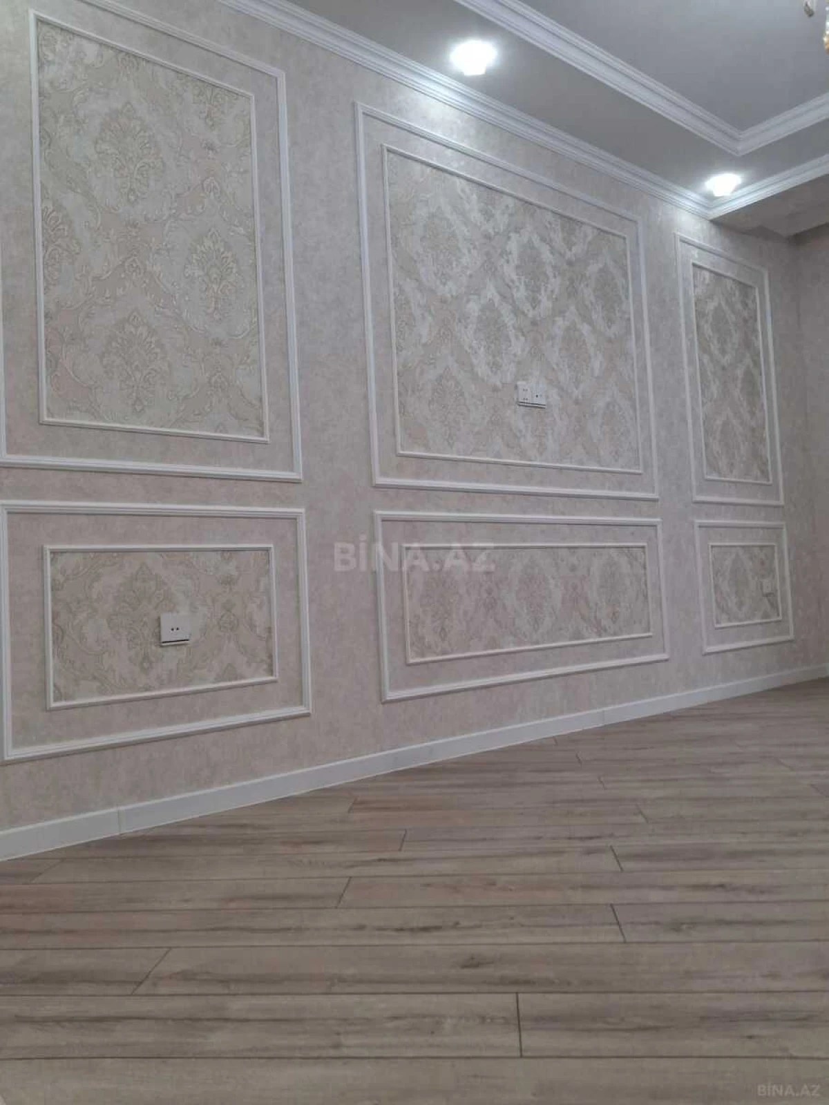 Satılır 3 otaqlı mənzil 75 m²