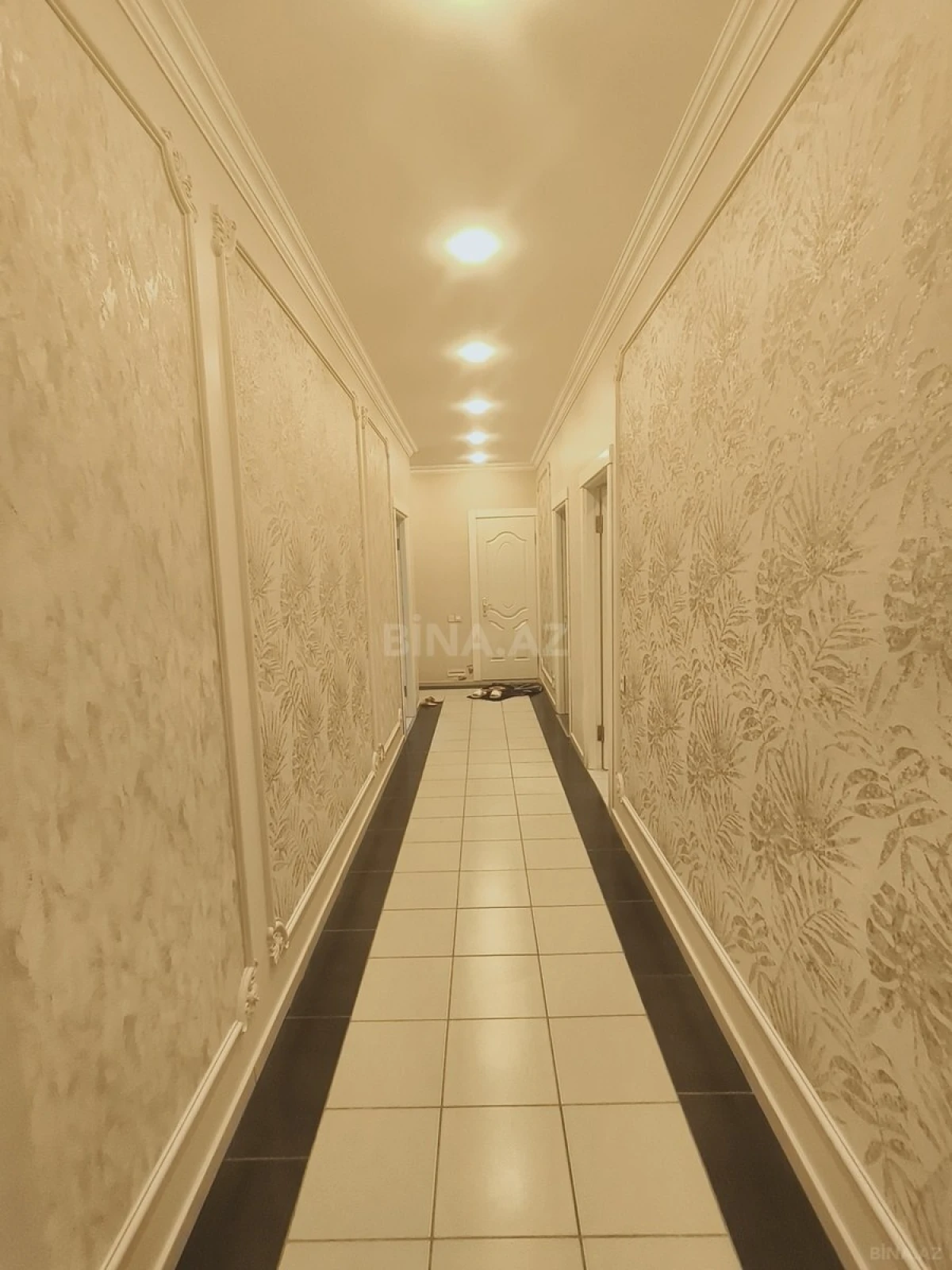 Satılır 5 otaqlı həyət evi 150 m²