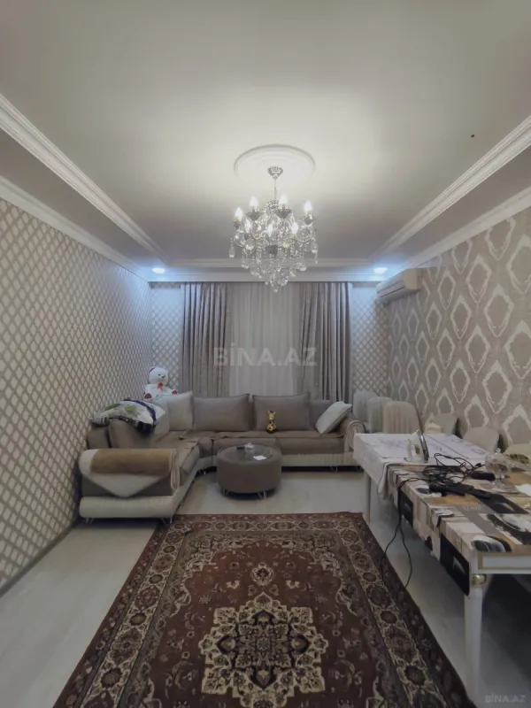 Satılır 5 otaqlı həyət evi 150 m²