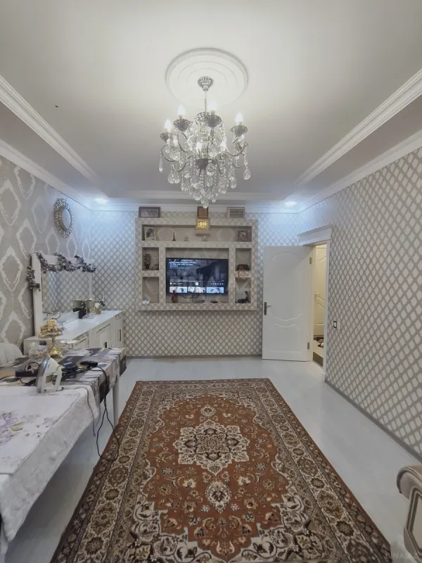 Satılır 5 otaqlı həyət evi 150 m²