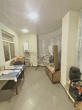 Satılır 5 otaqlı həyət evi 150 m²