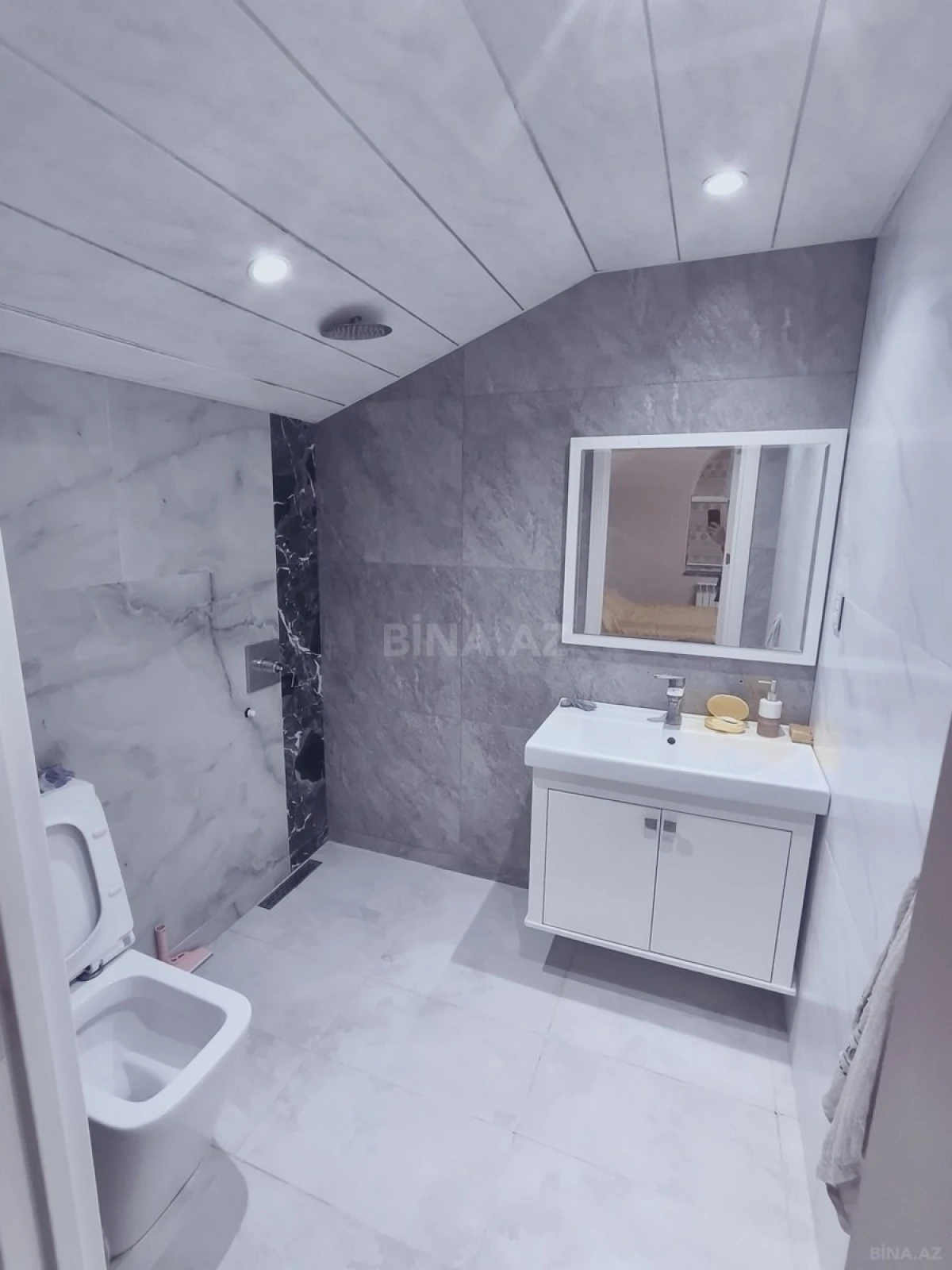 Satılır 5 otaqlı həyət evi 150 m²