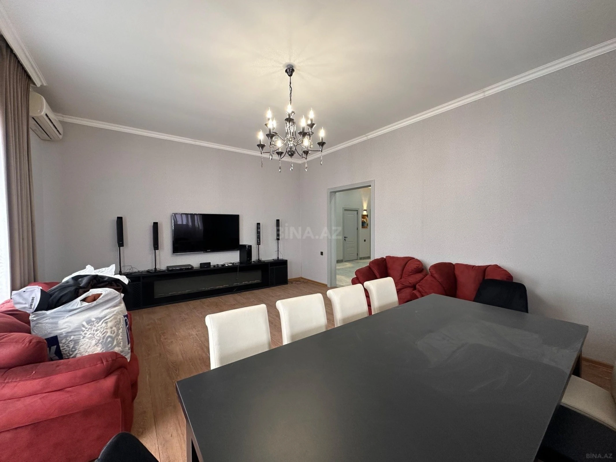 Satılır 5 otaqlı həyət evi 190 m²