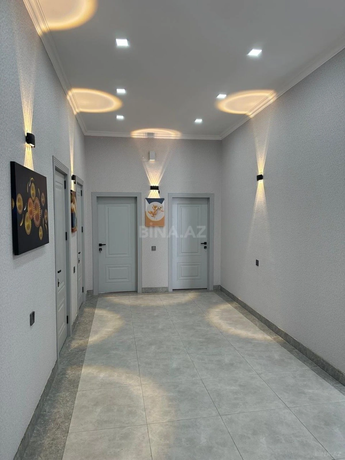 Satılır 5 otaqlı həyət evi 190 m²