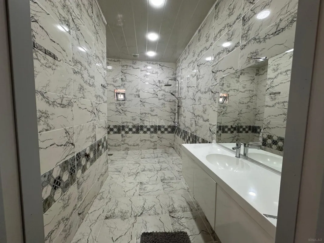 Satılır 5 otaqlı həyət evi 190 m²