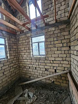 Satılır 5 otaqlı həyət evi 140 m²