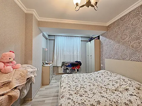 Satılır 2 otaqlı mənzil 60 m²