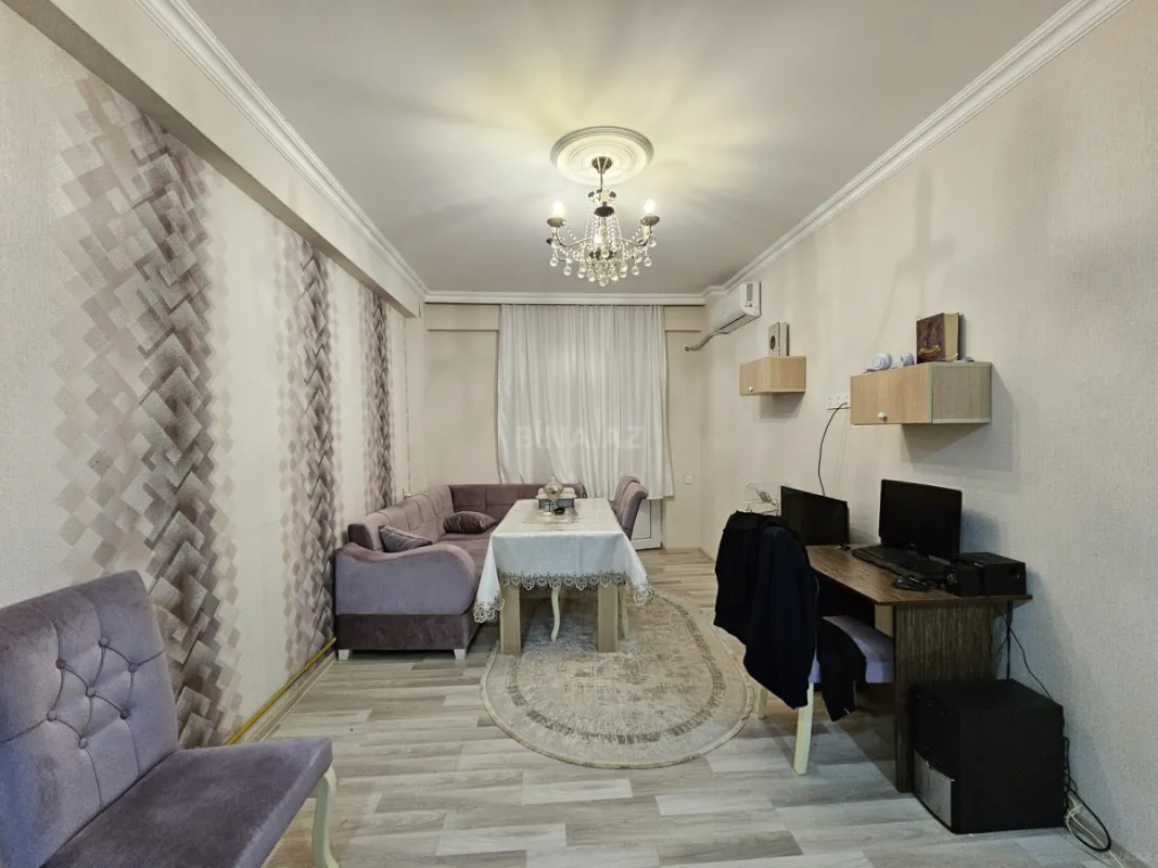 Satılır 2 otaqlı mənzil 60 m²