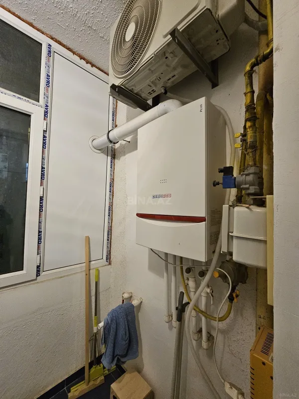 Satılır 2 otaqlı mənzil 60 m²