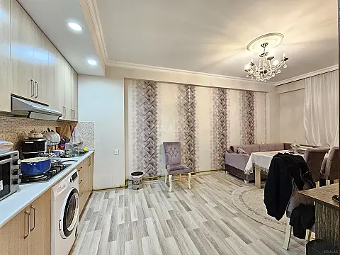Satılır 2 otaqlı mənzil 60 m²