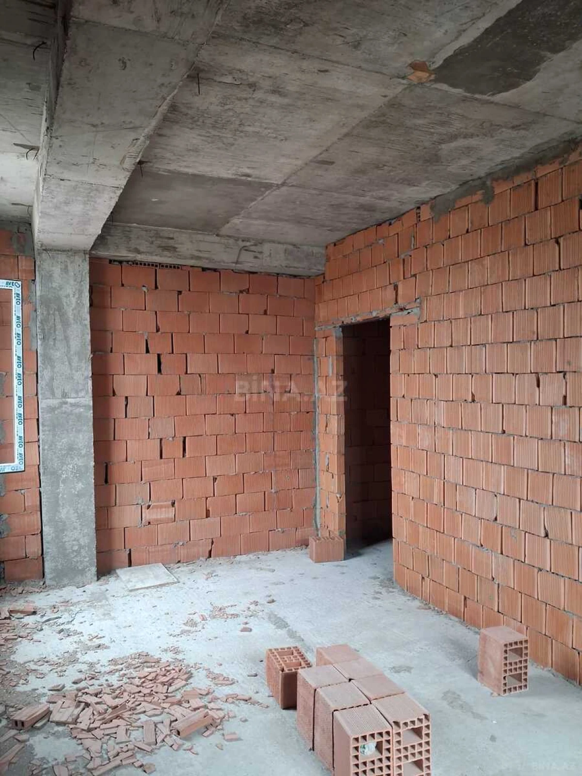 Satılır 3 otaqlı mənzil 65 m²