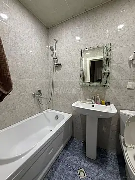 Satılır 1 otaqlı mənzil 41 m²