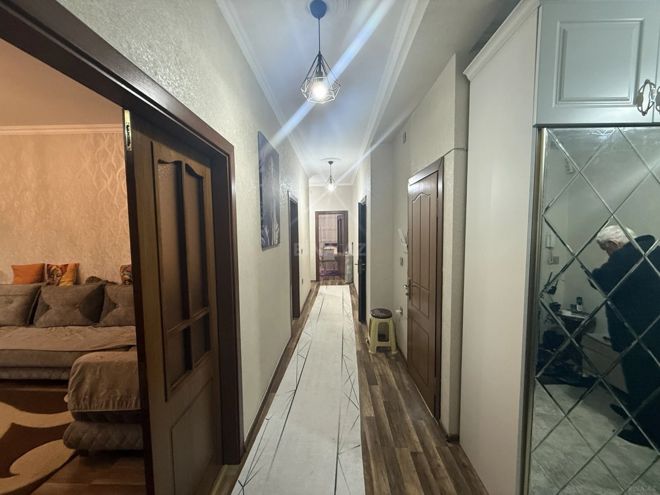 Satılır 3 otaqlı mənzil 115 m²