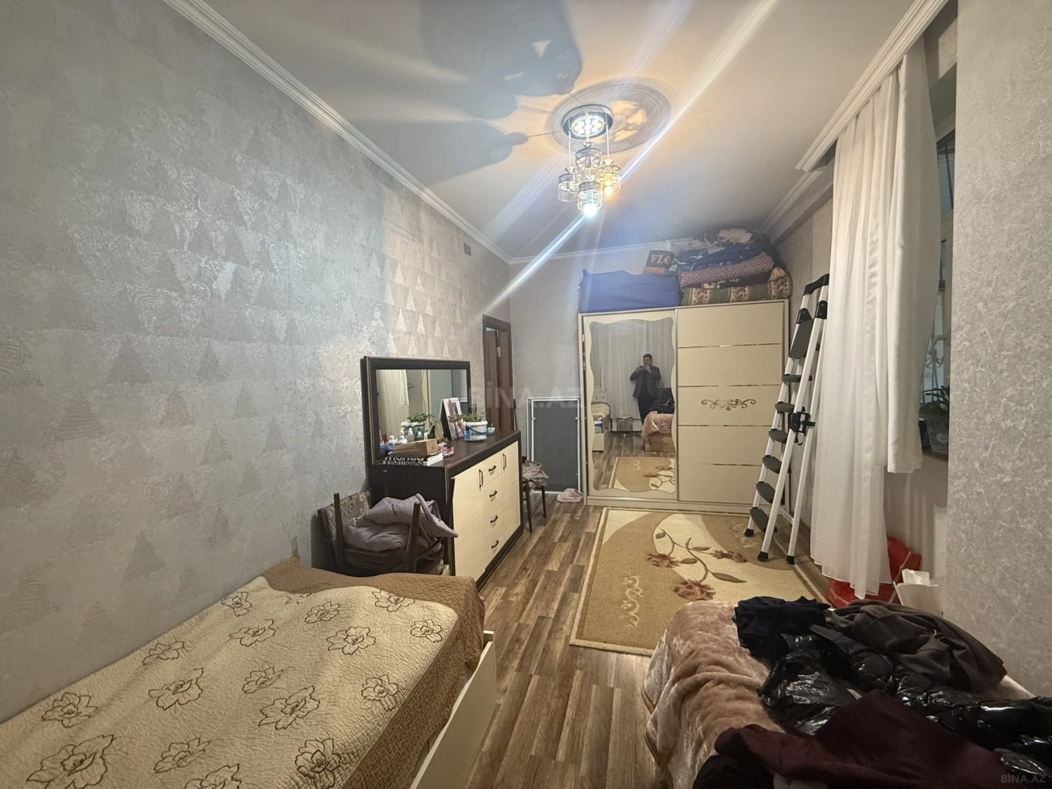 Satılır 3 otaqlı mənzil 115 m²