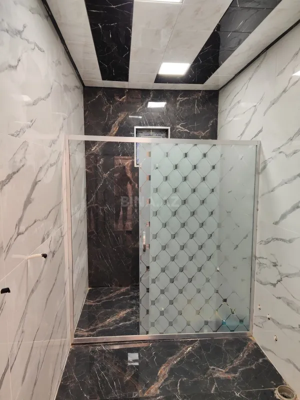 Satılır 5 otaqlı həyət evi 190 m²