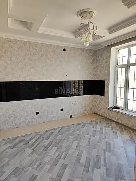 Satılır 5 otaqlı həyət evi 190 m²