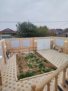 Satılır 5 otaqlı həyət evi 190 m²