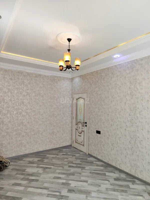 Satılır 5 otaqlı həyət evi 190 m²