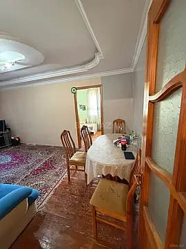 Satılır 2 otaqlı mənzil 48 m²