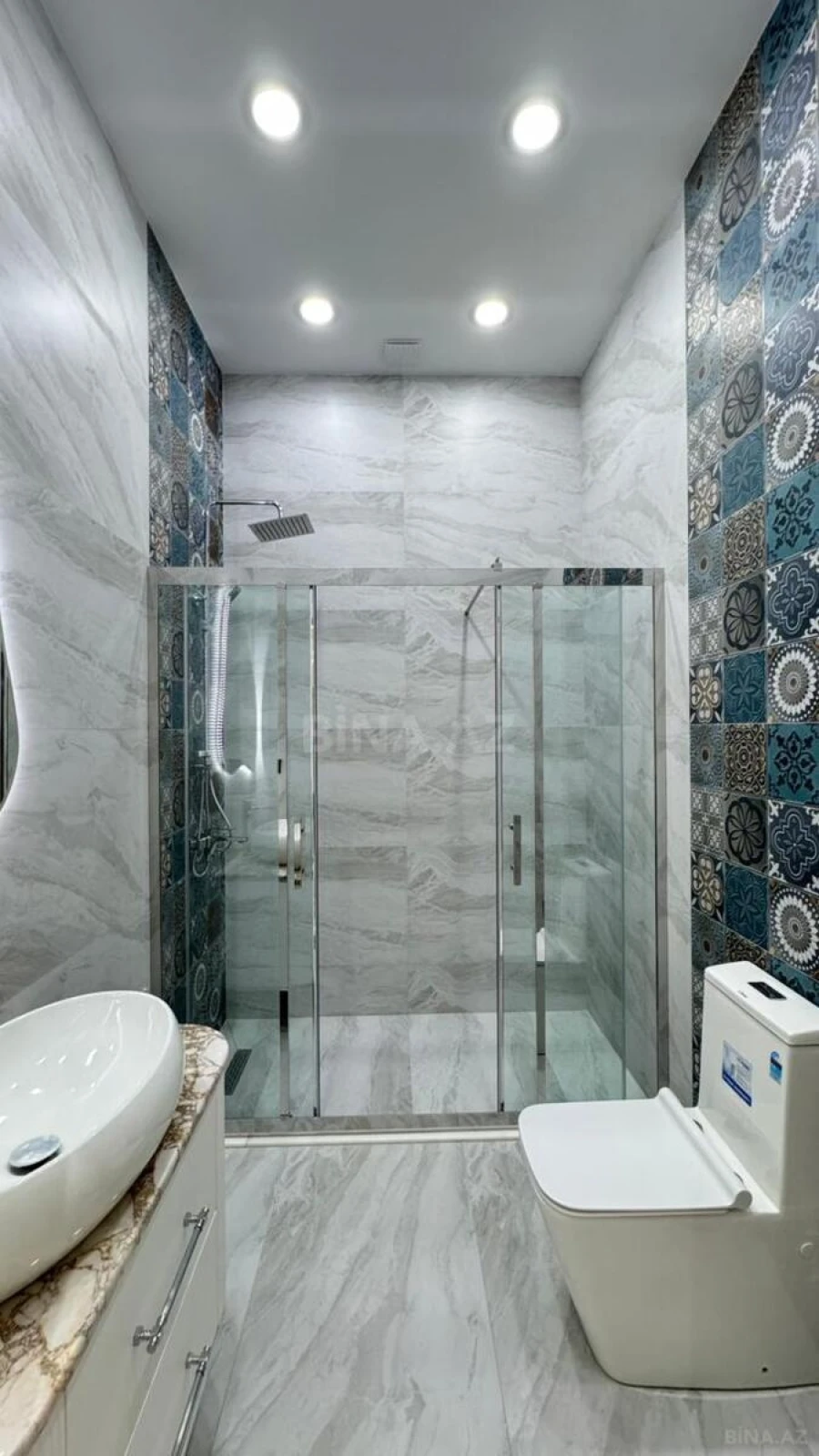 Satılır 5 otaqlı həyət evi 210 m²