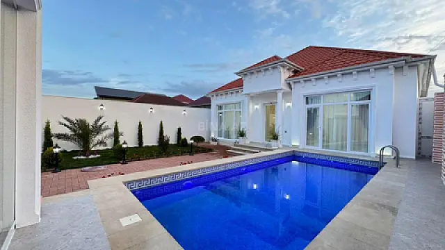 Satılır 5 otaqlı həyət evi 210 m²