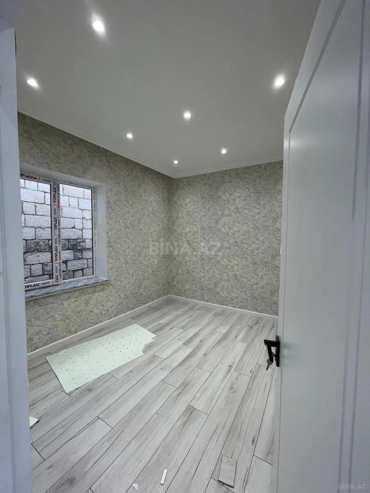 Satılır 2 otaqlı həyət evi 150 m²