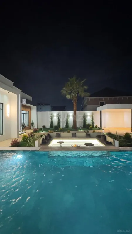 Satılır 5 otaqlı həyət evi 300 m²