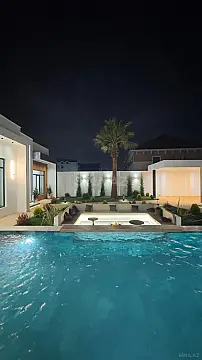 Satılır 5 otaqlı həyət evi 300 m²