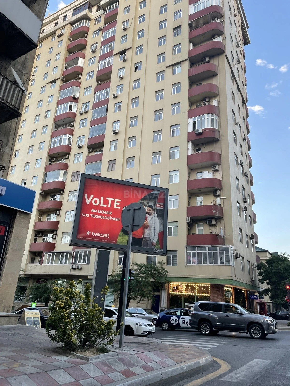 Kirayə verilir 3 otaqlı mənzil 135 m²