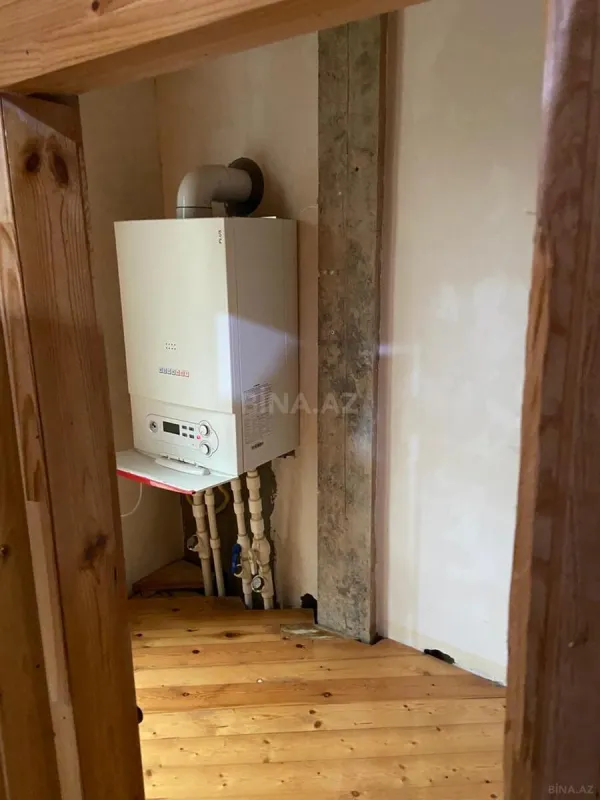 Satılır 7 otaqlı həyət evi 180 m²