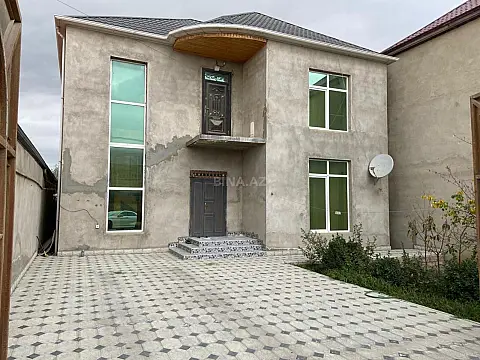 Satılır 7 otaqlı həyət evi 180 m² — Bakı 7 otaq 180.00 m²