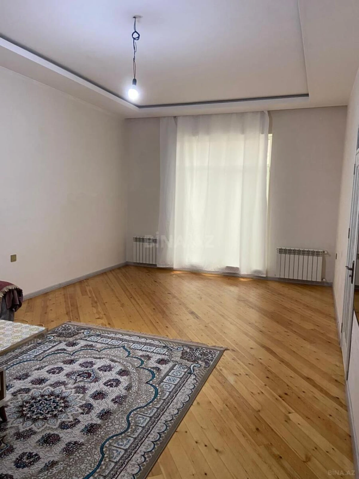 Satılır 7 otaqlı həyət evi 180 m²