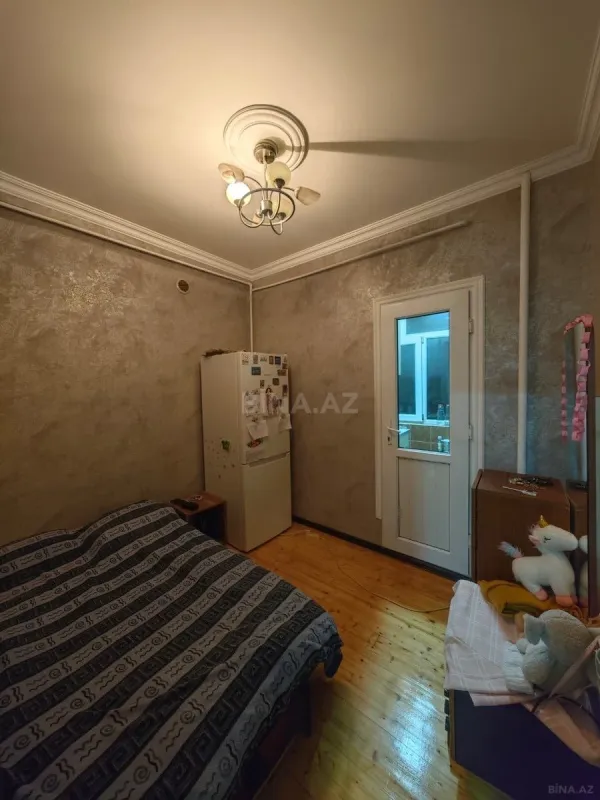 Satılır 1 otaqlı mənzil 40 m²