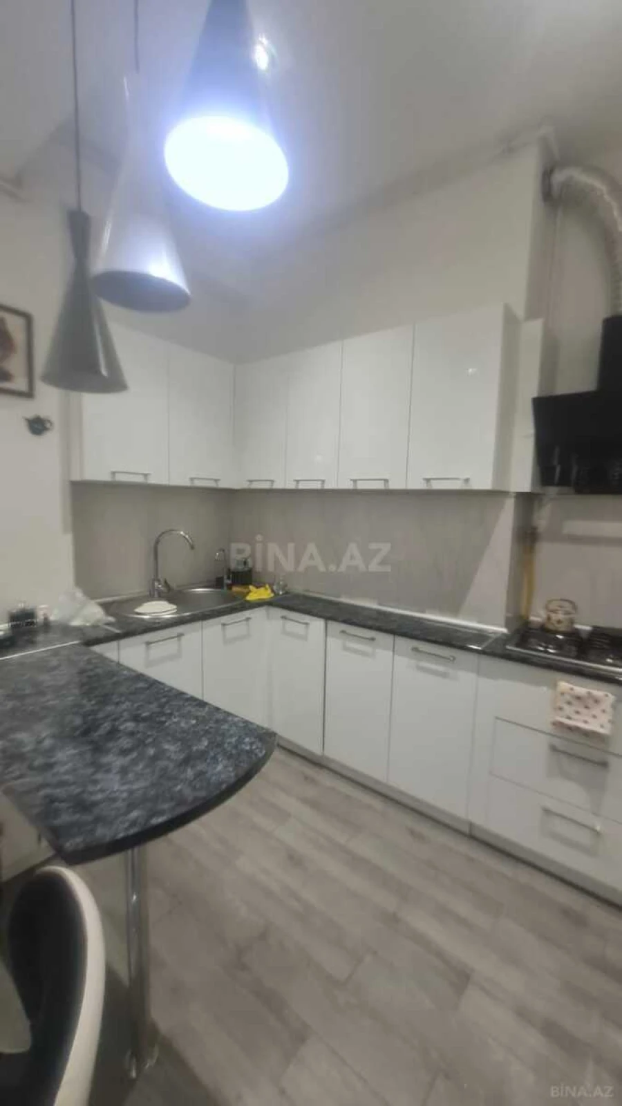 Kirayə verilir 2 otaqlı mənzil 60 m²
