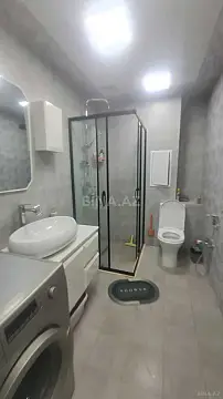 Kirayə verilir 2 otaqlı mənzil 60 m²