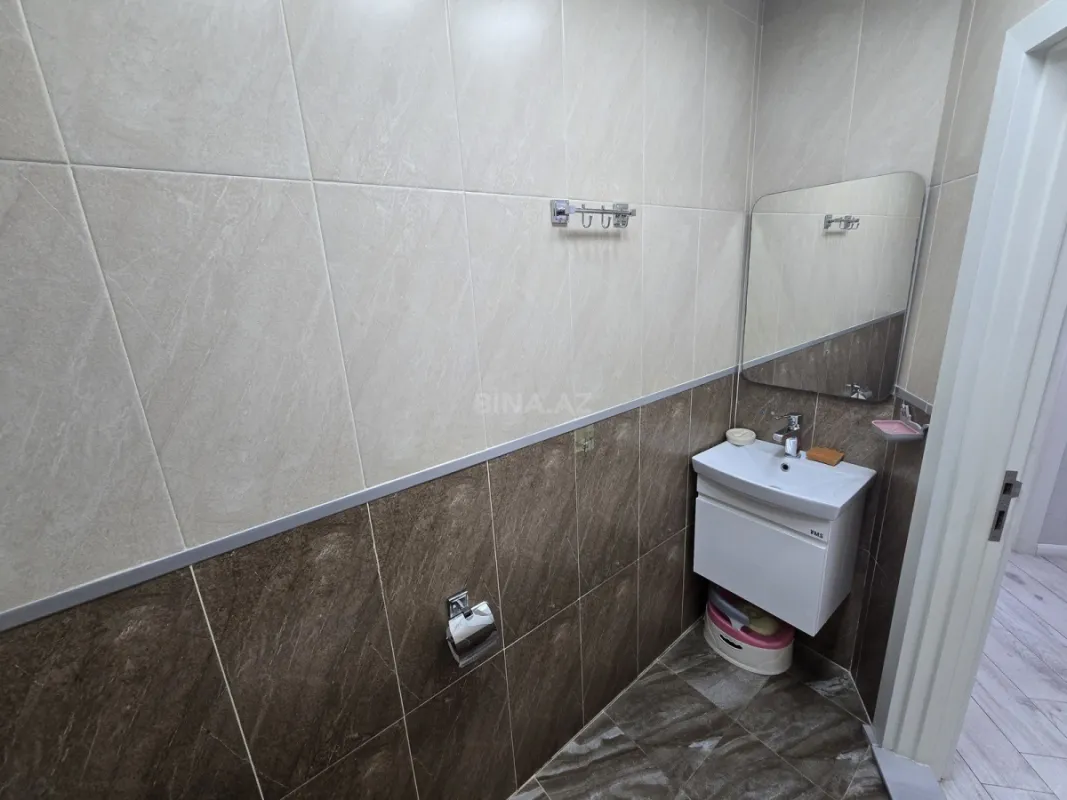 Satılır 2 otaqlı mənzil 66 m²