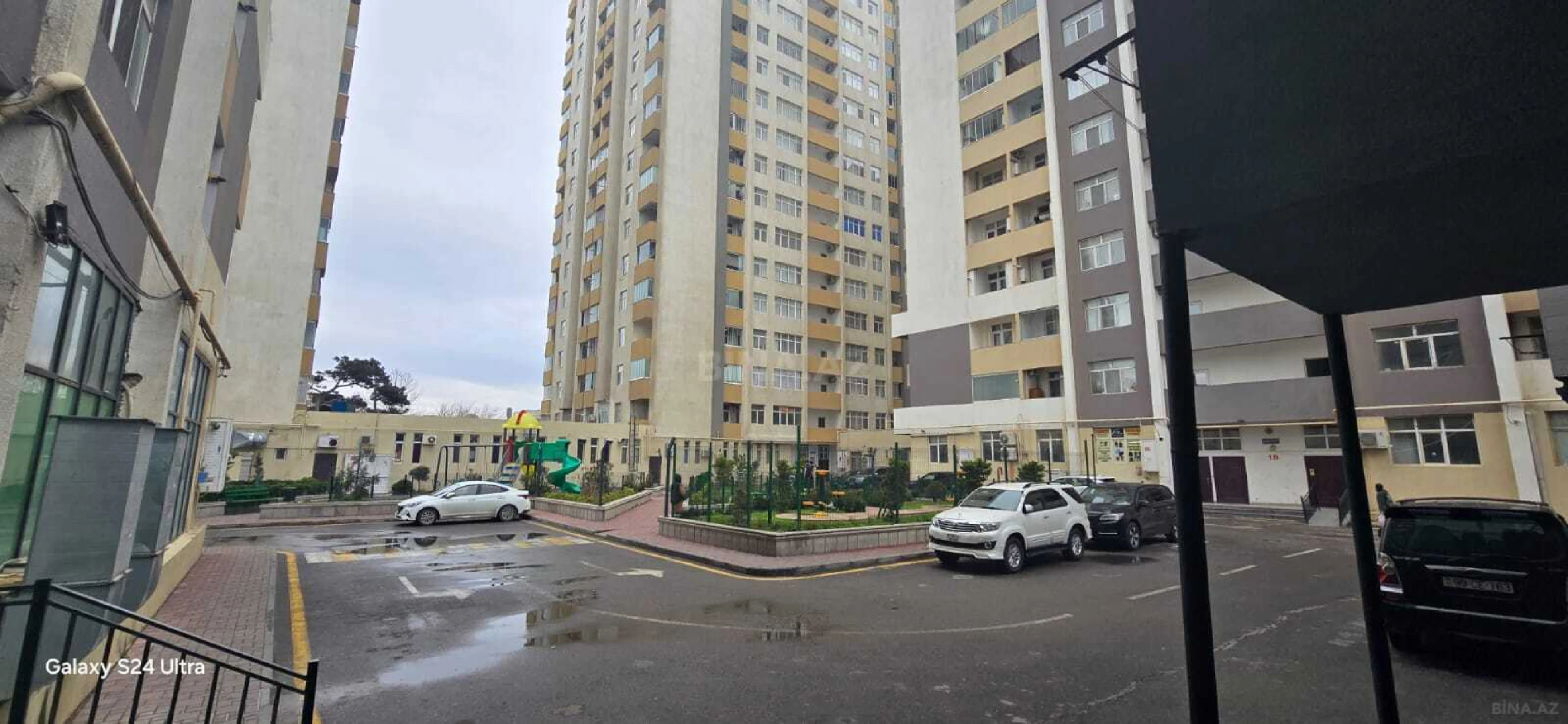 Satılır 2 otaqlı mənzil 66 m²