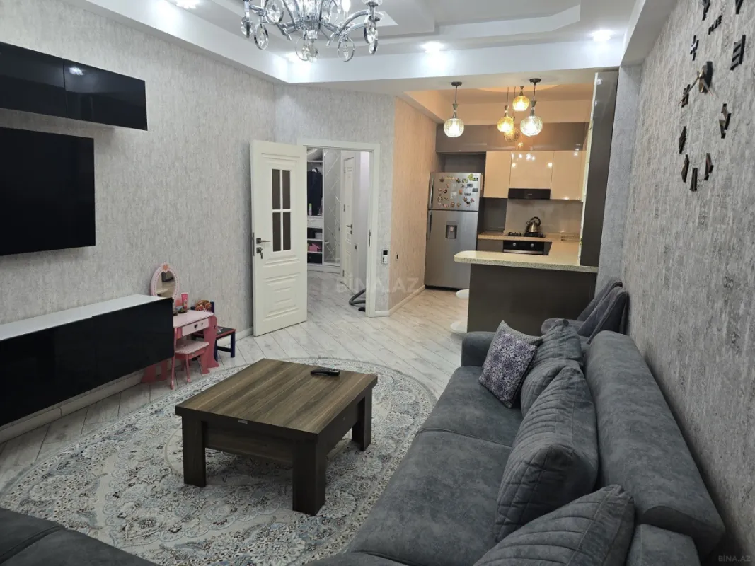 Satılır 2 otaqlı mənzil 66 m²