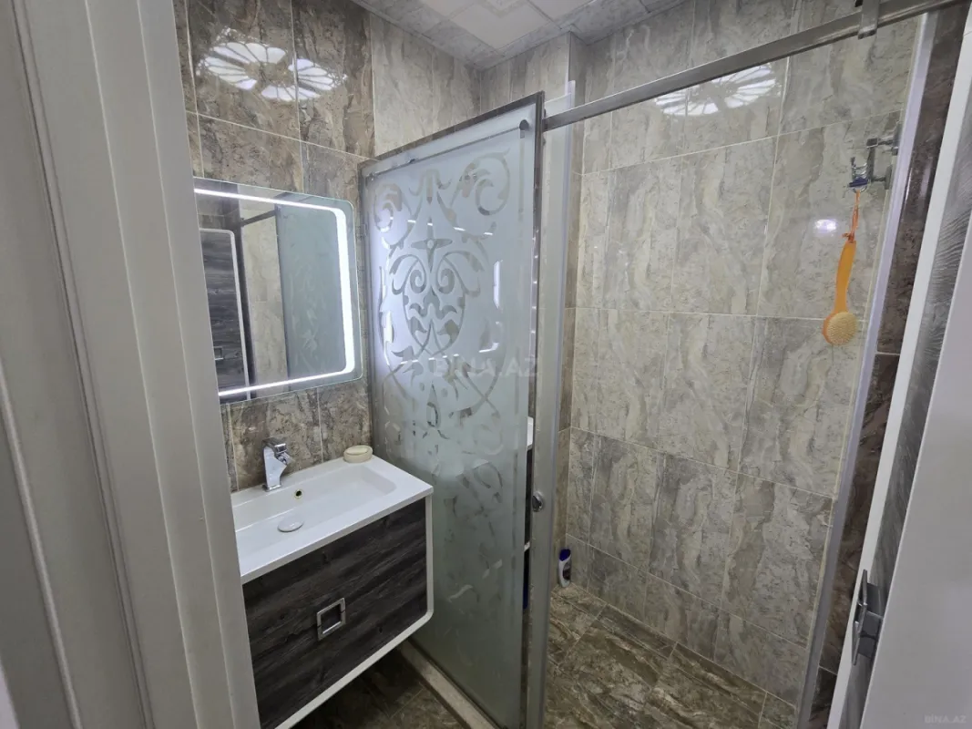 Satılır 2 otaqlı mənzil 66 m²
