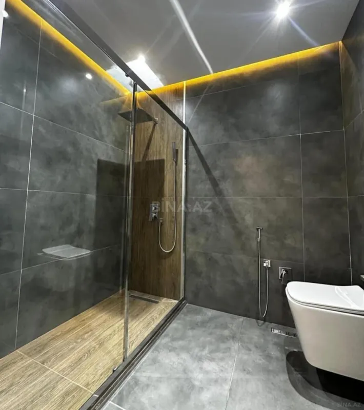 Satılır 2 otaqlı mənzil 91 m²
