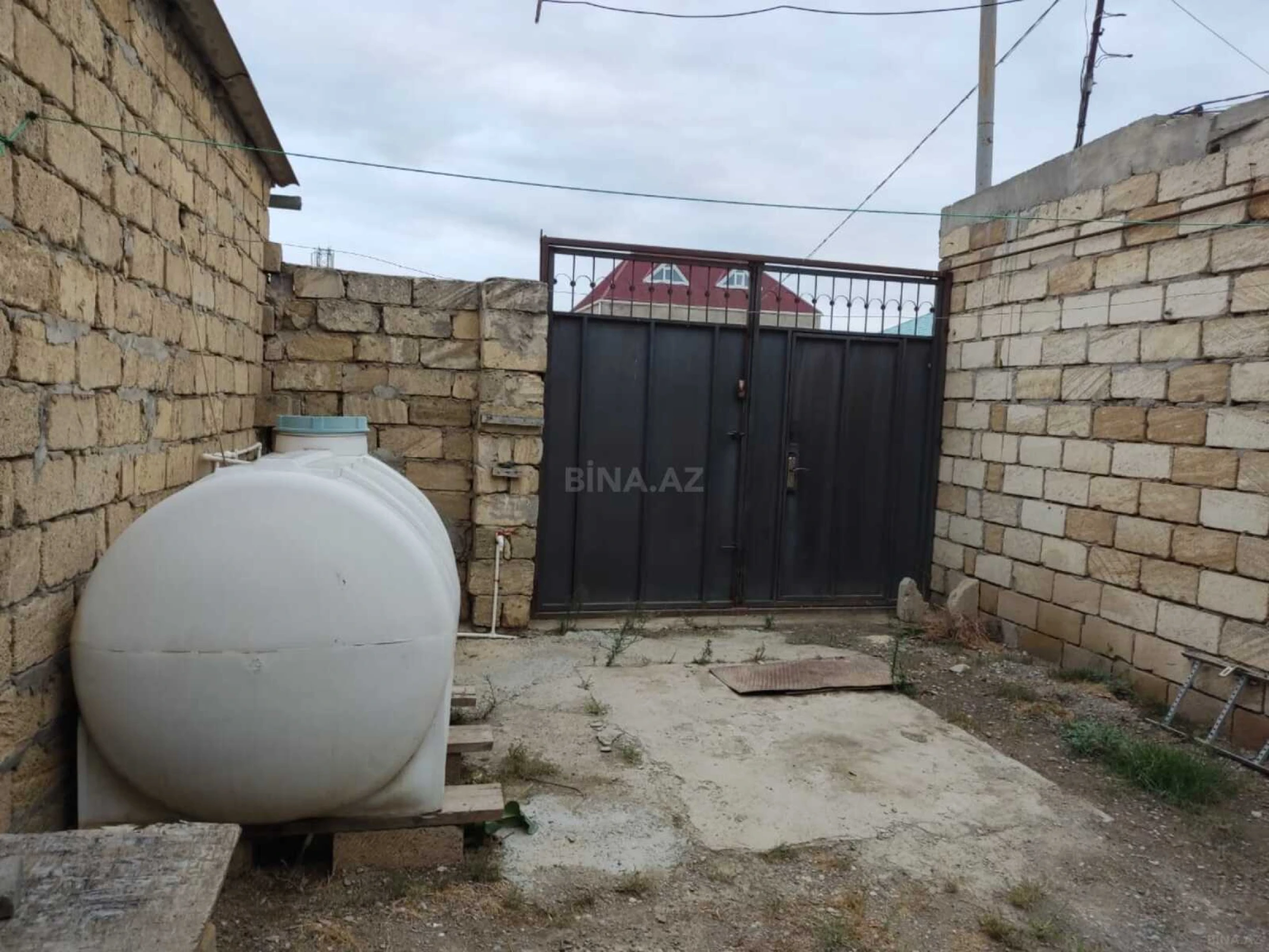 Satılır 3 otaqlı həyət evi 60 m²