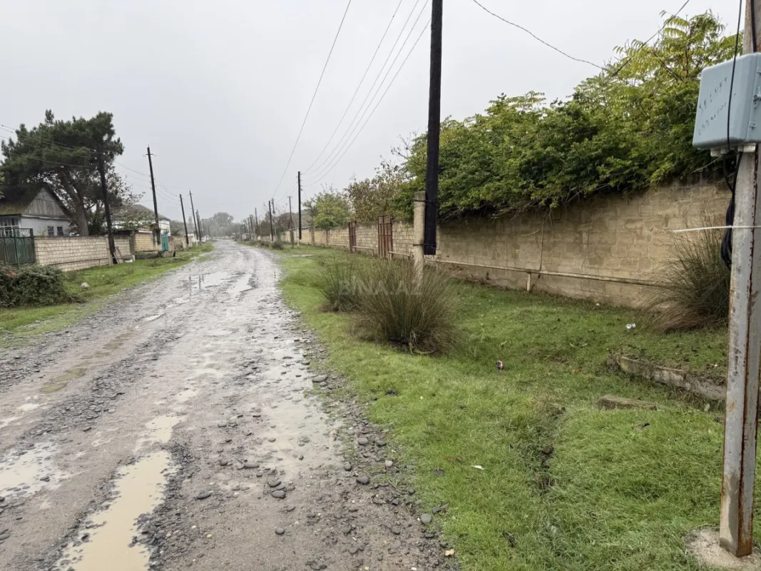 Satılır torpaq sahəsi 30 m²