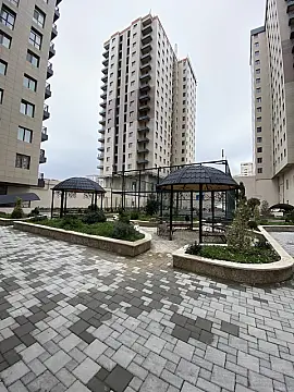 Satılır 2 otaqlı mənzil 80 m²