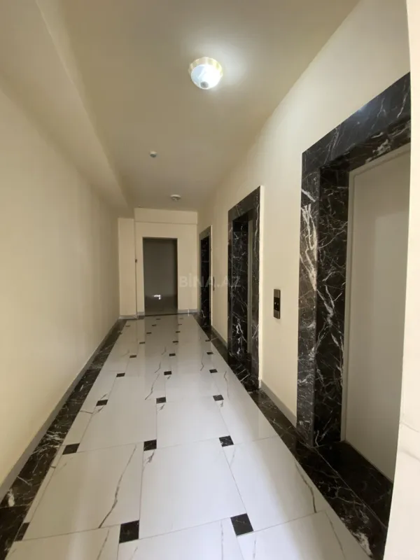 Satılır 2 otaqlı mənzil 80 m²