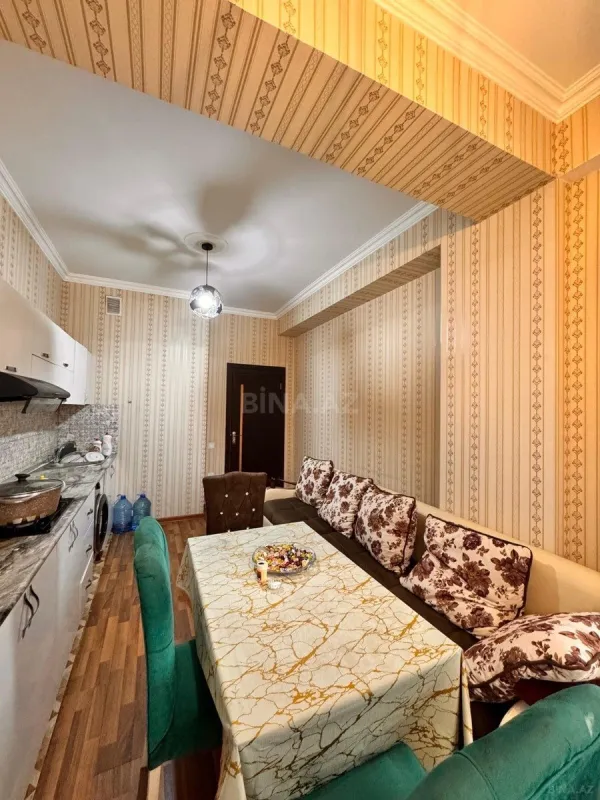 Satılır 2 otaqlı mənzil 80 m²