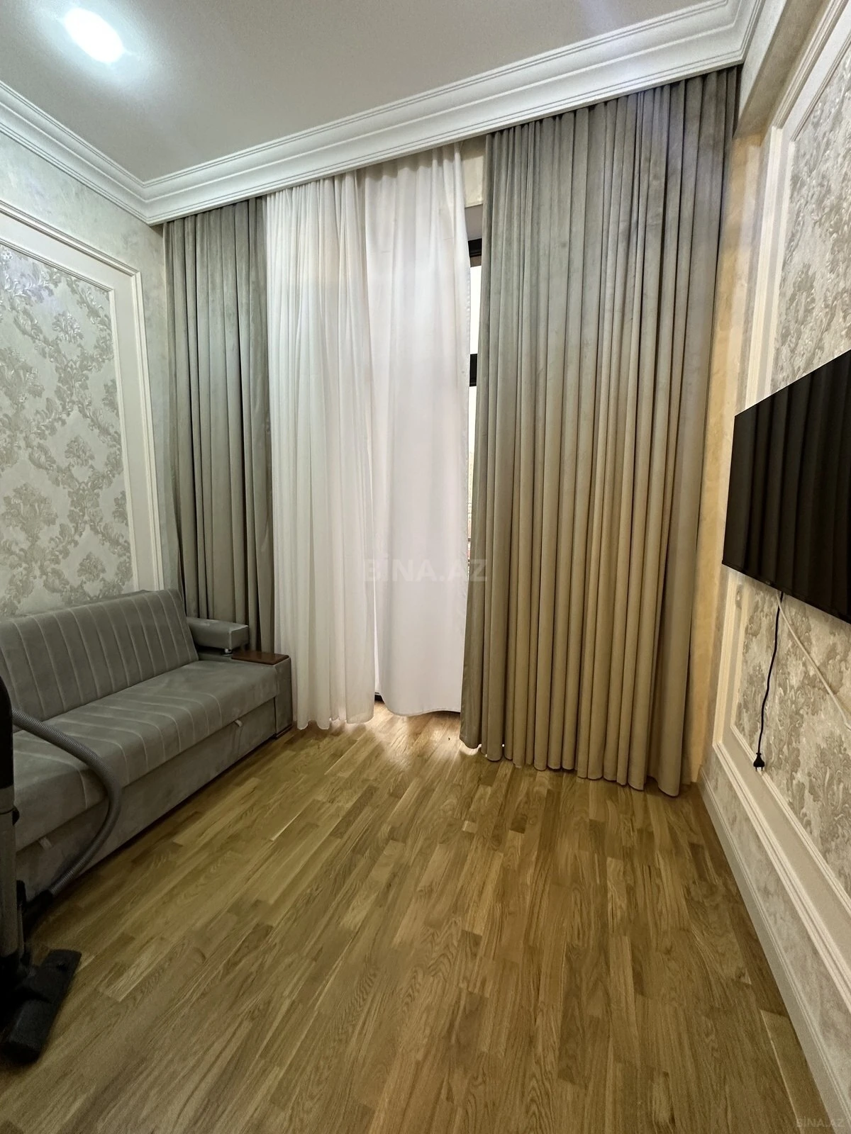 Kirayə verilir 2 otaqlı mənzil 50 m²