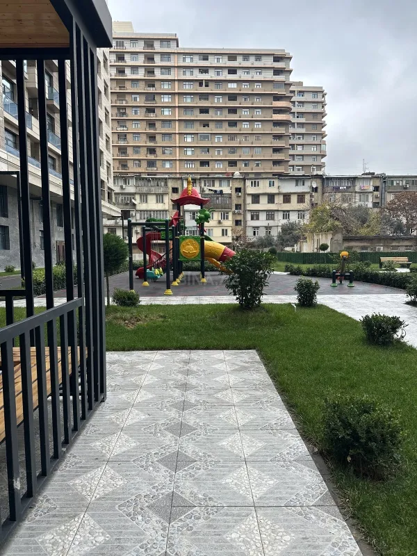 Kirayə verilir 2 otaqlı mənzil 50 m²