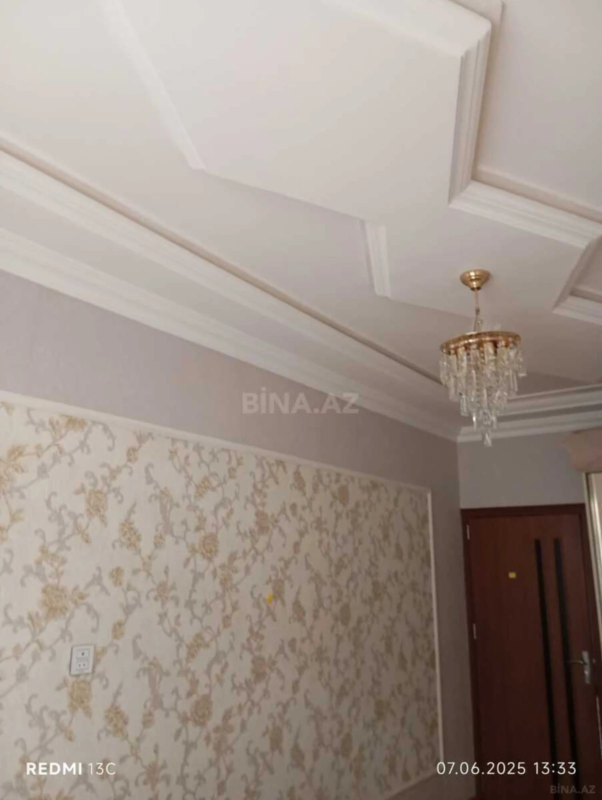 Satılır 2 otaqlı mənzil 60 m²
